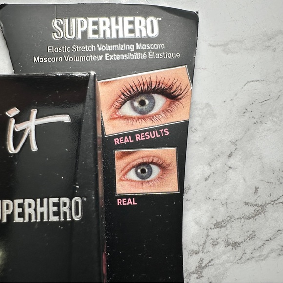 Superhero Elastic Stretch Volumizing & Lengthening Mascara - It cosmetics - Picture 10 of 11